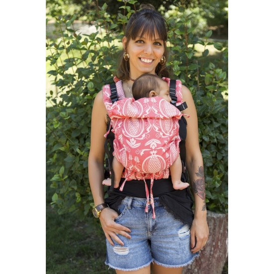 Ергономична раница регулируема HuggyBerry Nar Scarlett - размер бебе 