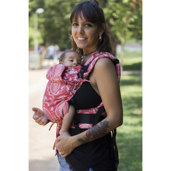 Ергономична раница регулируема HuggyBerry Nar Scarlett - размер бебе 