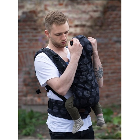 ПОД НАЕМ Ергономична раница Kinder Hop Multi Grow ПОД НАЕМ Ергономична раница Kinder Hop Multi Grow