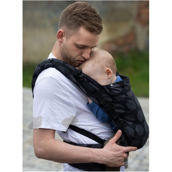 ПОД НАЕМ Ергономична раница Kinder Hop Multi Grow ПОД НАЕМ Ергономична раница Kinder Hop Multi Grow