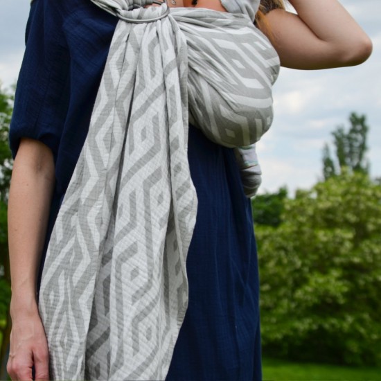 Муселинов слинг с халки (ринг слинг) Nashsling - Rhombs grey (100% памук) Муселинов слинг с халки (ринг слинг) Nashsling - Rhombs grey (100% памук)